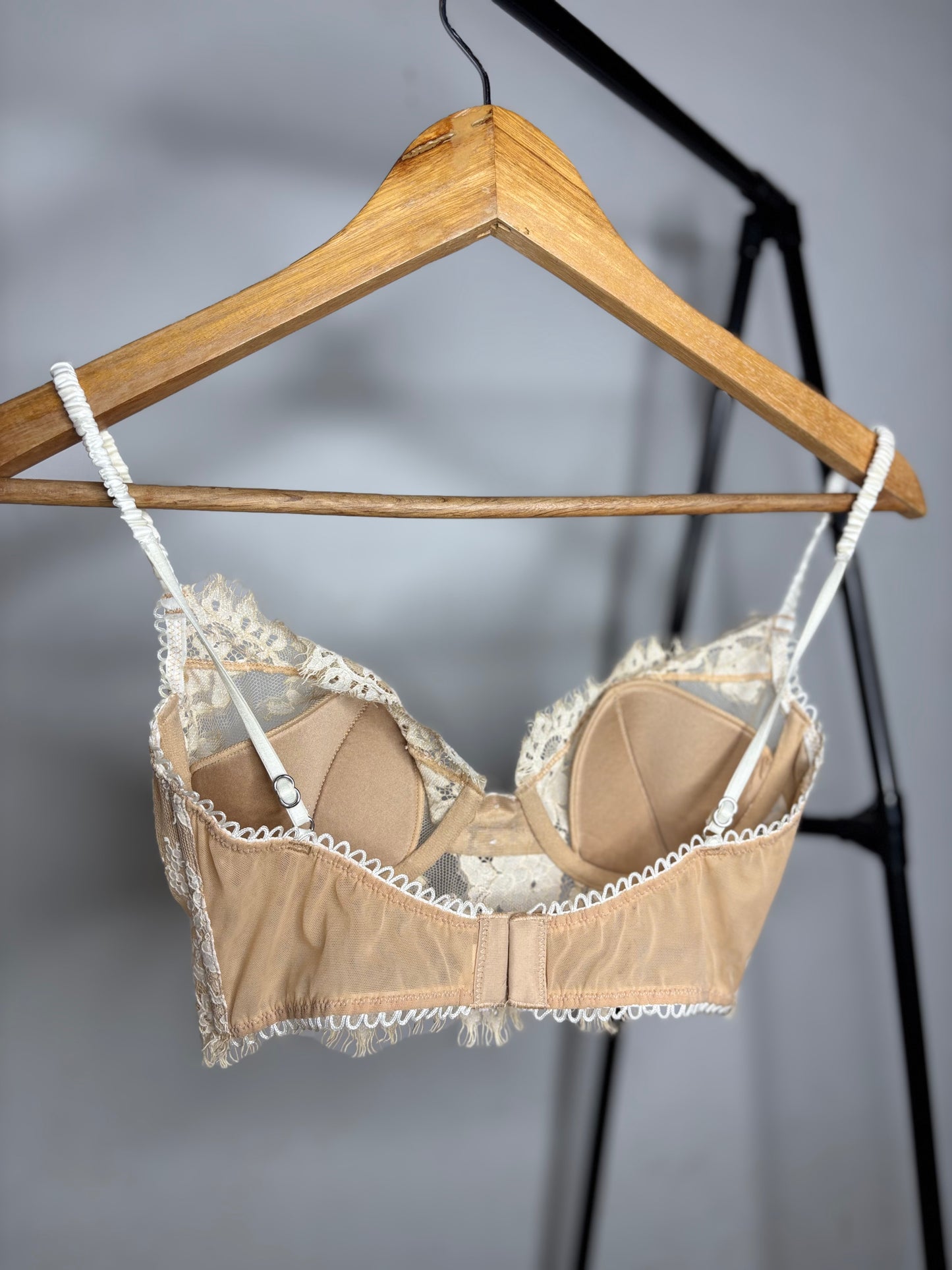 Bustier Perla – Bustier Elegante con Copas y Encaje