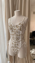 Body Amelia – Elegancia floral