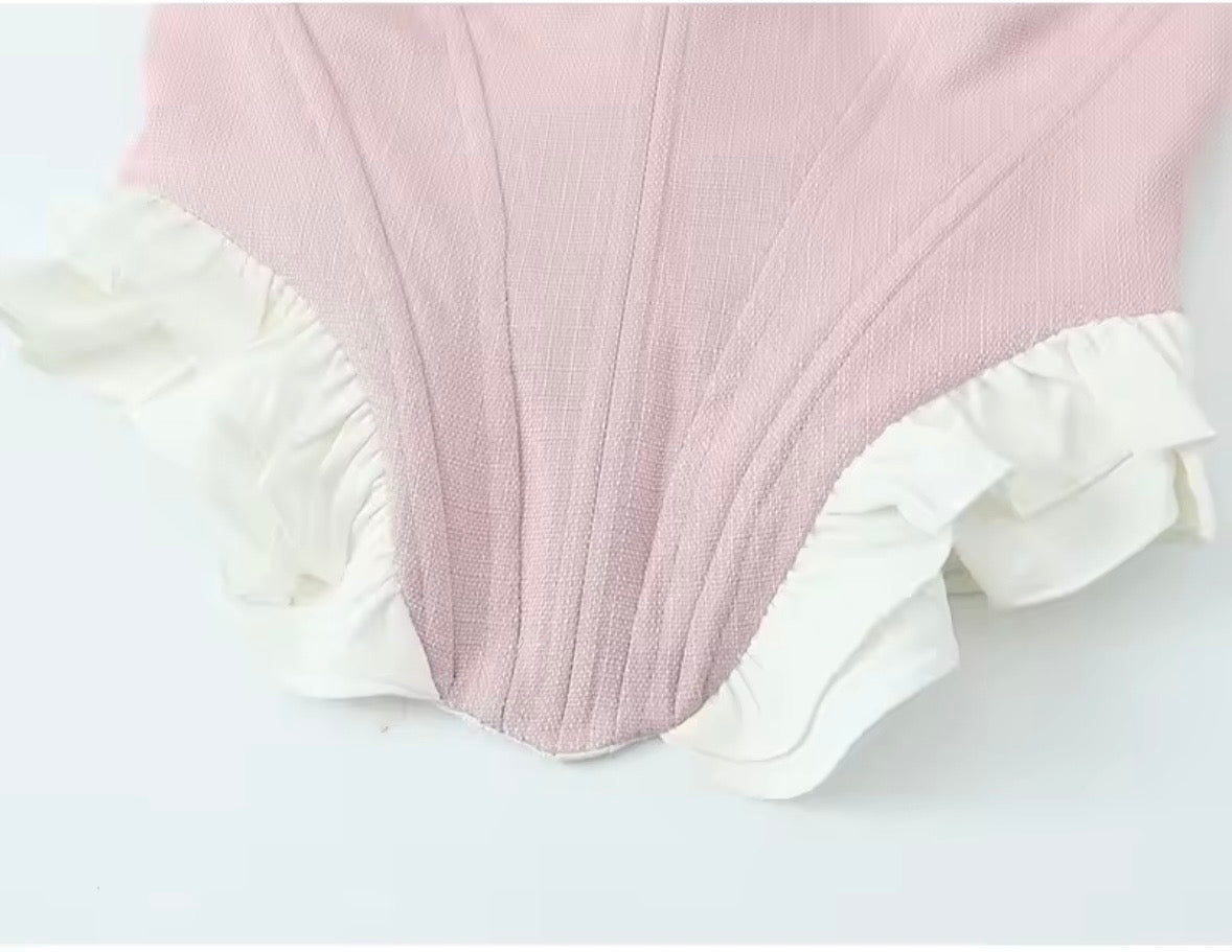 Corset Andamila-Corset Rosa con Volantes