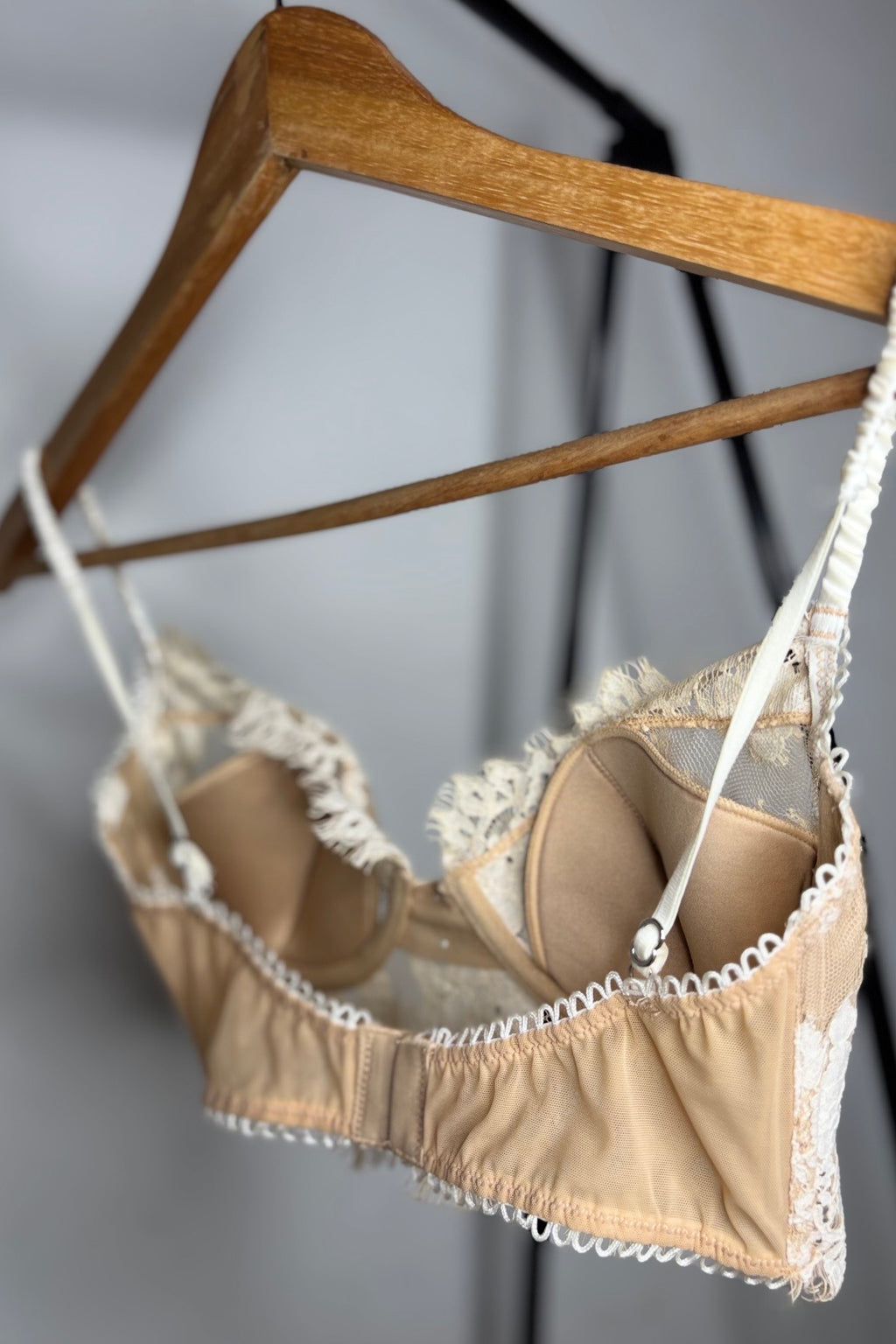 Bustier Perla – Bustier Elegante con Copas y Encaje