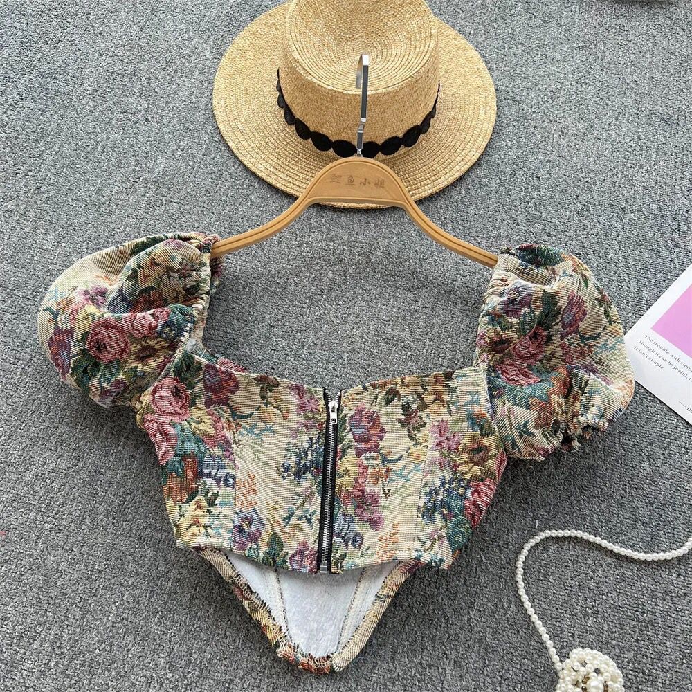 Corset Victoriano- Manga Abullonada y Estilo Vintage